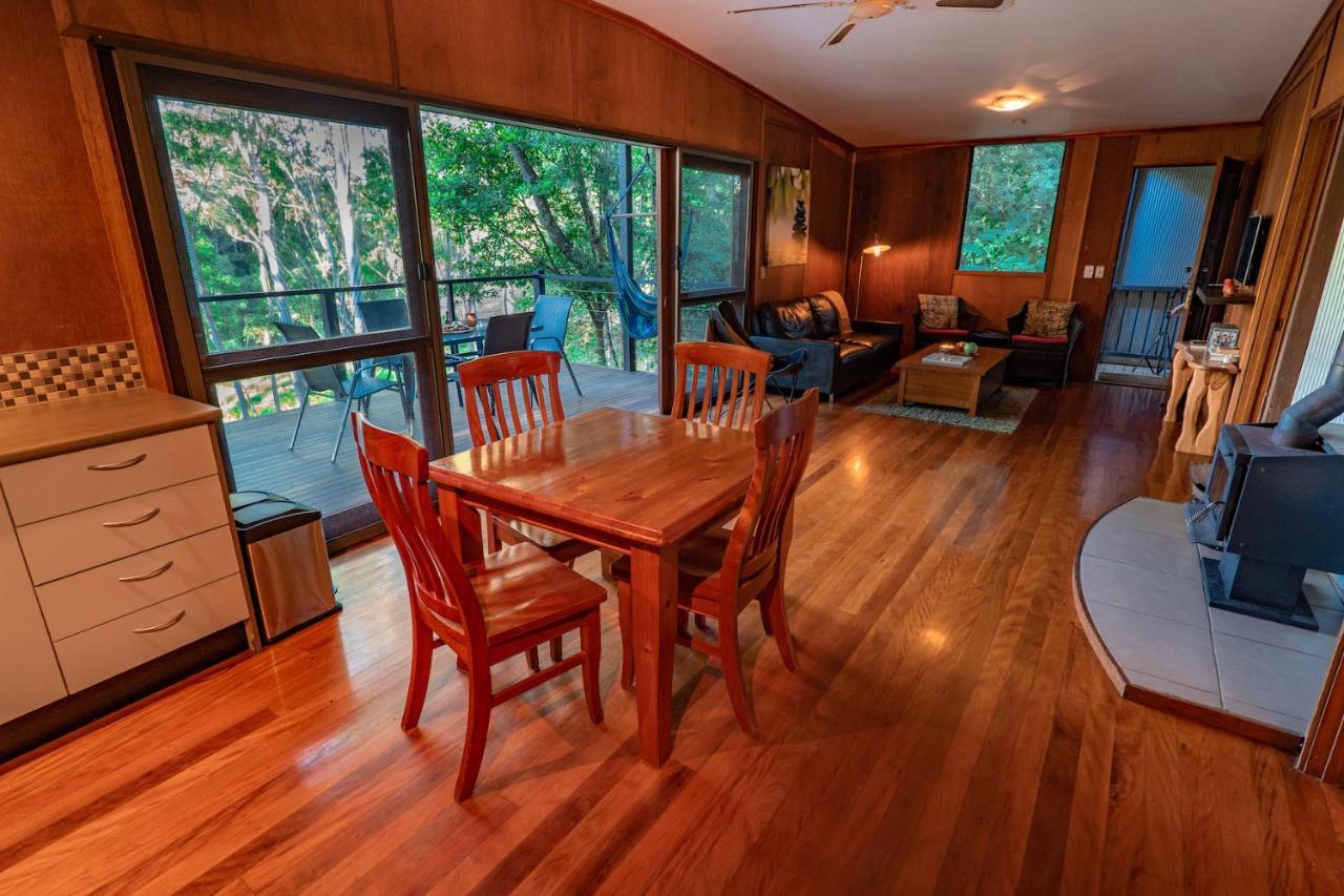 Whispering Valley Cottage Retreat Maleny Esterno foto